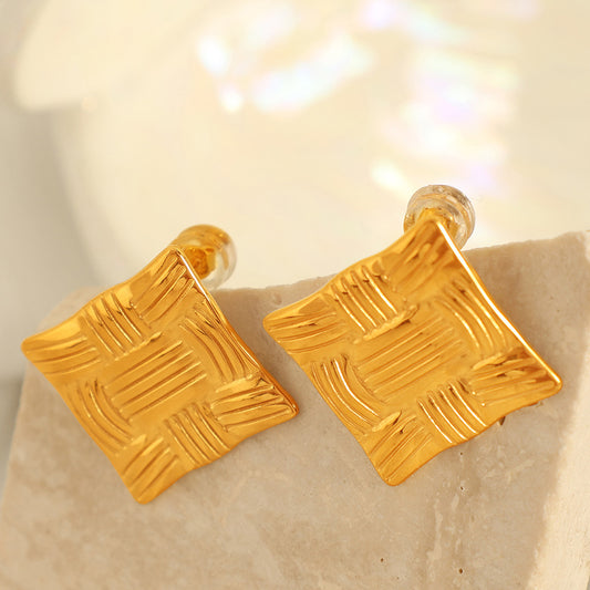 TEXTURED GOLD SQUARE STUD EARRINGS