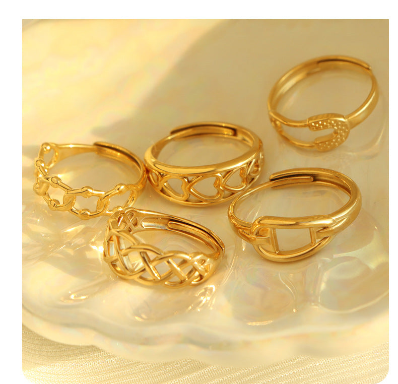 INTERLOCKING RINGS