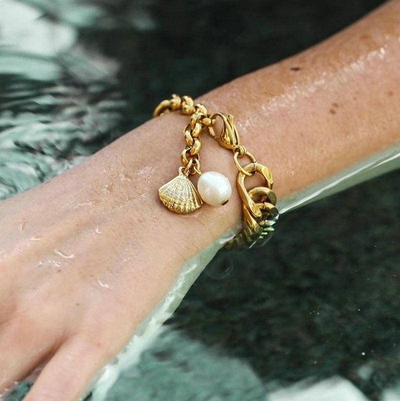 18K GOLD PLATED CUBAN PEARL BRACELET